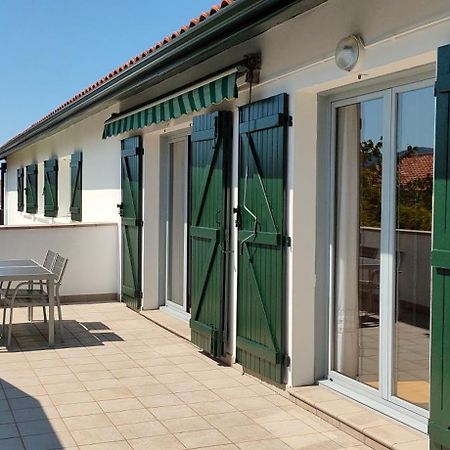 アンダイエRelax, Silencio Y Sol En El Jardinアパートメント エクステリア 写真